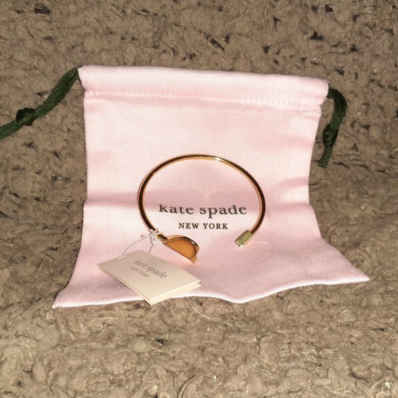 KATE SPADE-Heritage Gold Cuff Expand Twist Bangle Arrow Bracelet-NWT/Branded Bag - Picture 1 of 8
